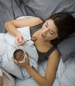 Avoid-eating-before-sleep