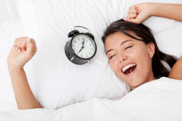 Bright And Early People Here Are 10 Tips Which Will Help You Wake Up Early In The Morning